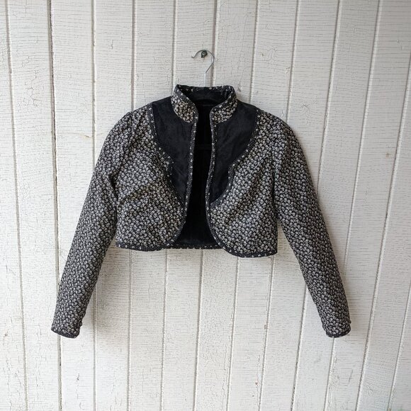 Quilted Velvet Reversible Gunne Sax Cottagecore Inspired Bolero - Picture 5 of 6